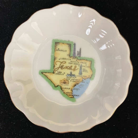 Vintage,  4.25” Texas State Souvenir Japan Made Small China Plate with Gold Trim - Picture 7 of 11